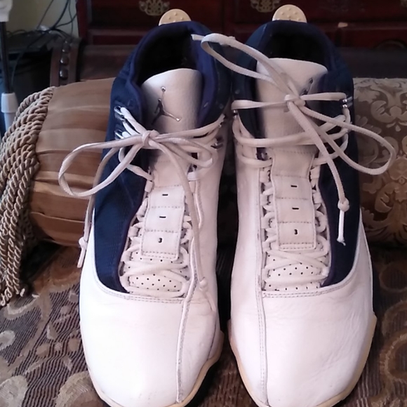 Michael Jordan Shoes - Picture 1 of 5